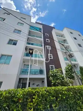 Apto com 2 quartos e suíte pra alugar