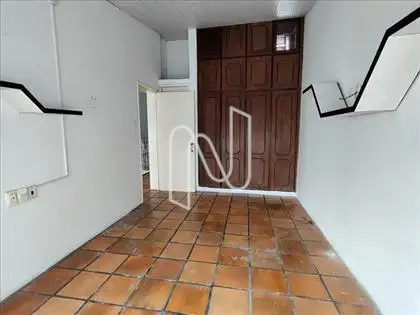  Casa Comercial Venda ou Aluguel em FSA Bahia