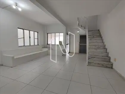  Casa Comercial Venda ou Aluguel em FSA Bahia