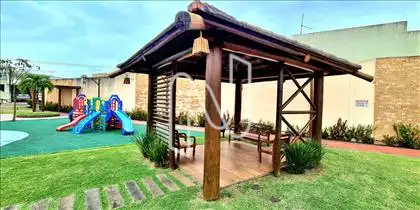 Casa 4Q pra venda ou aluguel Feira de Santana
