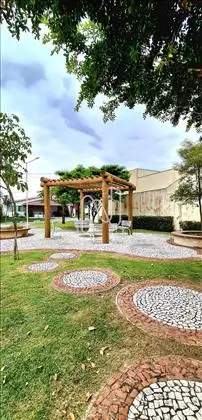 Casa 4Q pra venda ou aluguel Feira de Santana