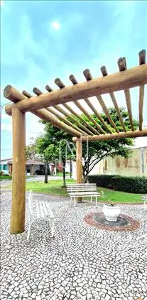 Casa 4Q pra venda ou aluguel Feira de Santana