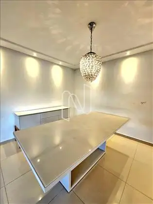 Casa 4Q pra venda ou aluguel Feira de Santana