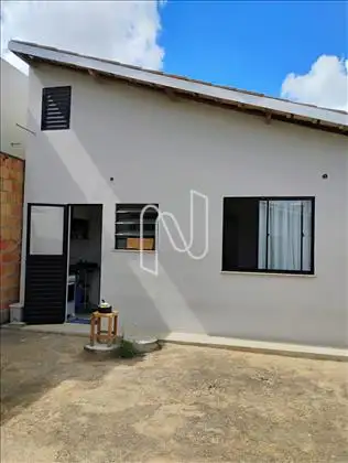 Casa pra venda no Parque Ipe Amarelo 