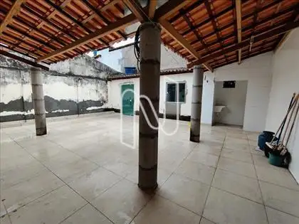 Casa a Venda com 4 quartos Feira de Santana 