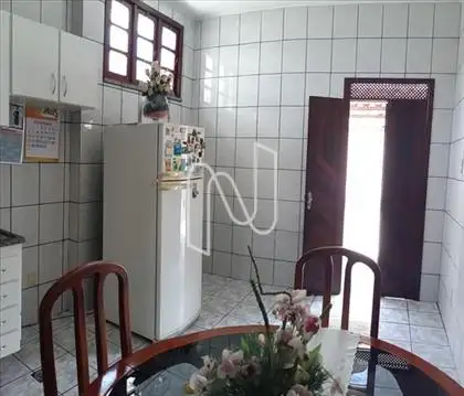 Casa a Venda com 4 quartos Feira de Santana 