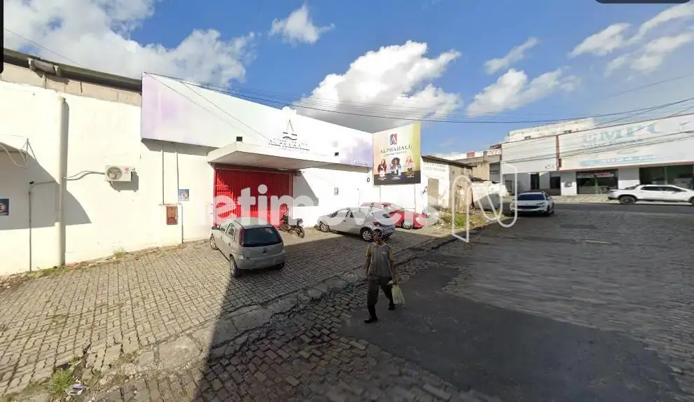  Aluguel Galpao 993m² Feira de Santana