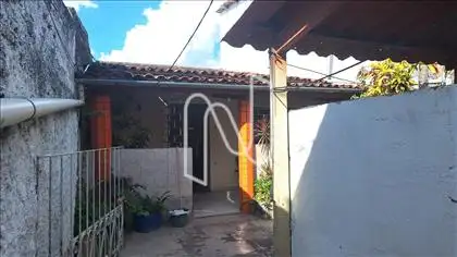 Casa pra venda ou aluguel no Campo Limpo