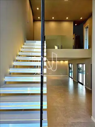    Casa/área interna.