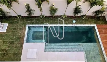     Casa/área externa.
