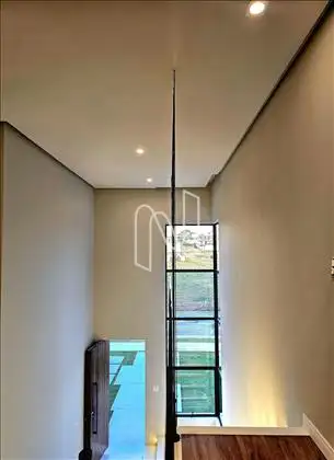    Casa/área interna.