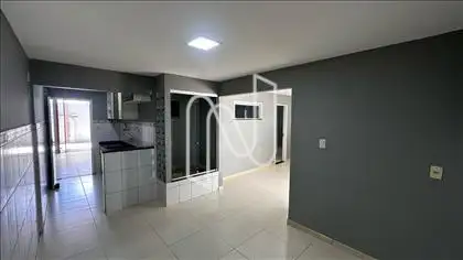 Casa reformada a venda prox a Fraga Maia