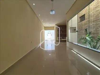    Casa/área interna.