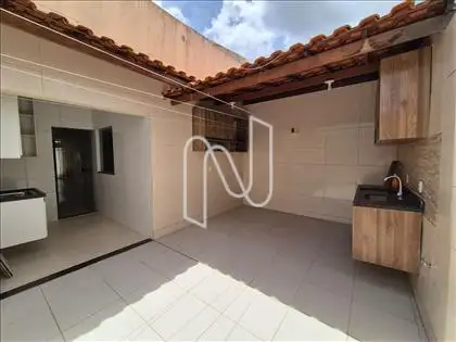      Casa/área externa.