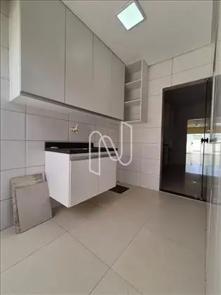      Casa/área interna.
