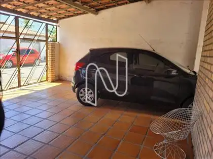  Casa pra venda proxima a UEFS 