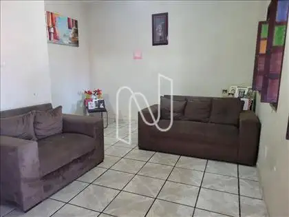   Casa pra venda proxima a UEFS