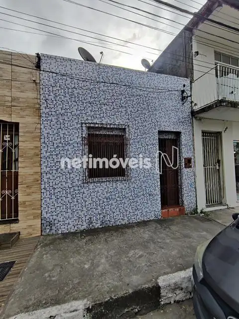 Casa pra venda ou aluguel em Feira de Santana