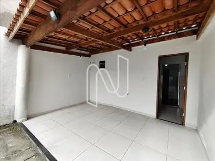 Casa pra venda ou aluguel em Feira de Santana