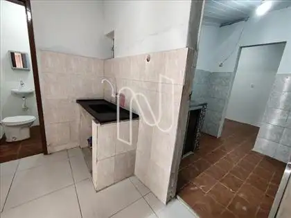 Casa pra venda ou aluguel em Feira de Santana