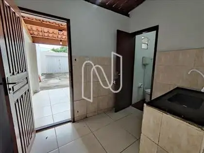 Casa pra venda ou aluguel em Feira de Santana