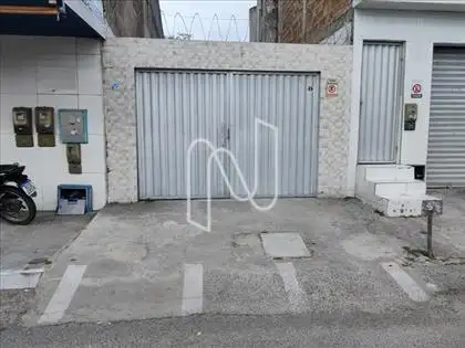 Casa pra venda ou aluguel em Feira de Santana