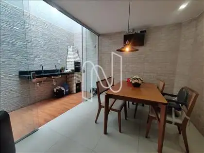   Área Gourmet com Churrasqueira