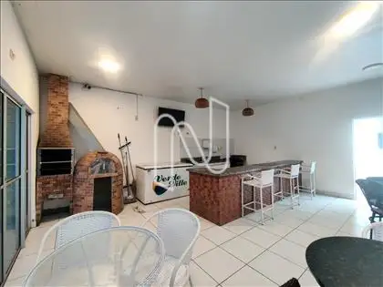  Cozinha Gourmet forno a lenha e Churrasqueir
