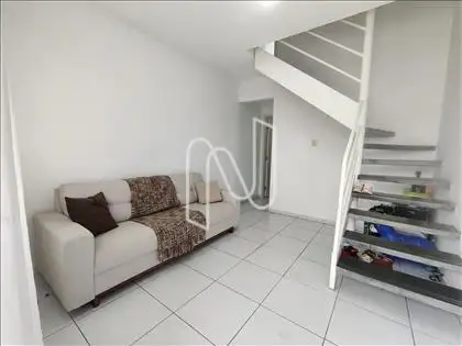  Sala de Estar e jantar