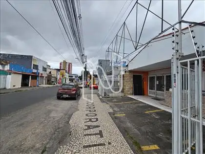  Casa pra venda no Centro de Feira de Santana