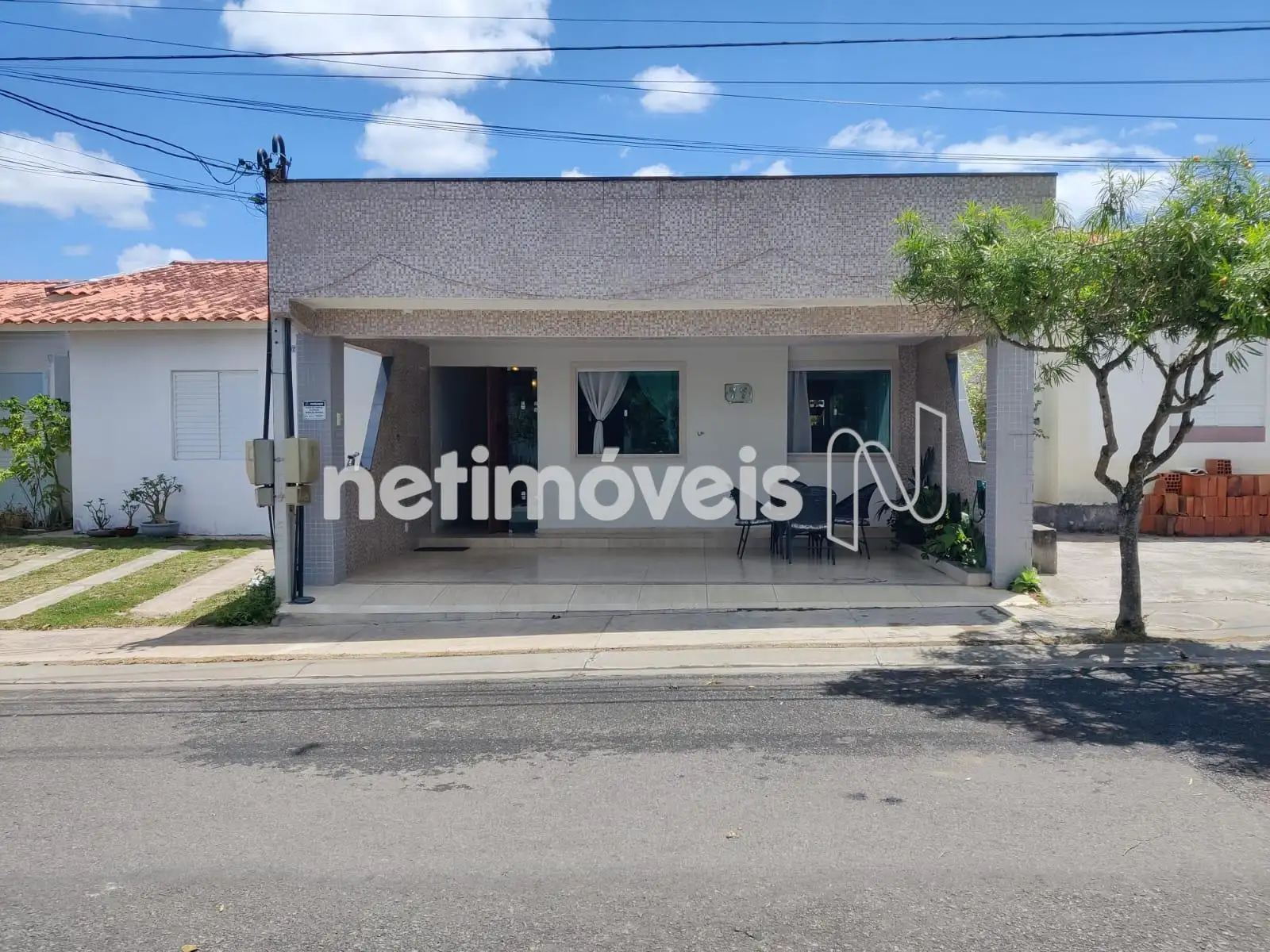  Garagem para 2 vagas Coberta