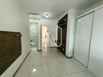   1° Quarto Suite térreo frente do imóvel