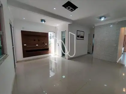    Sala de televisão Jantar e Estar