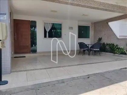 Garagem para 2 vagas Coberta com jardim