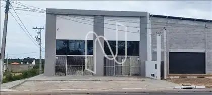   Galpão Loja com 4 vagas de Estacionamento