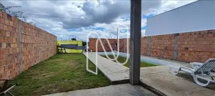  Casa com Piscina venda Parque Universitário