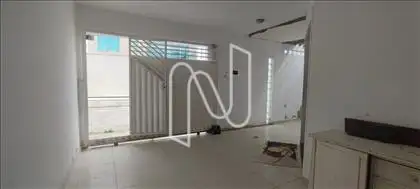  Garagem Coberta