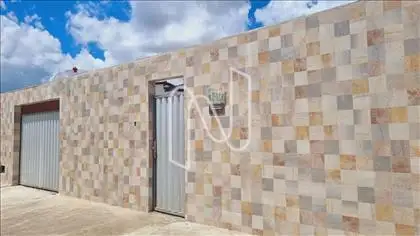  Casa perto da Uefes Em Feira de Santana