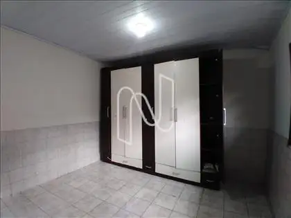   Casa pra venda em Feira de Santana