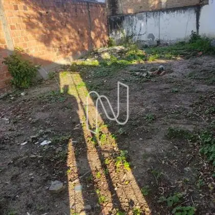  Terreno pra venda em Jd Sucupira 