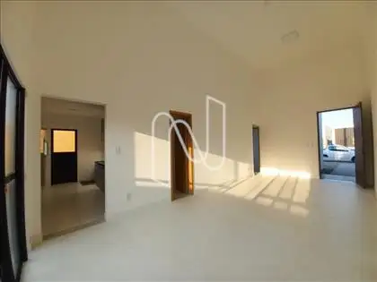 Casa no Lantai venda ou aluguel 