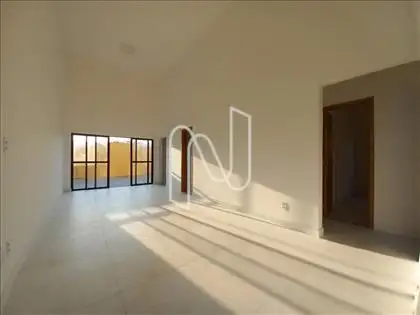   Casa no Lantai venda ou aluguel