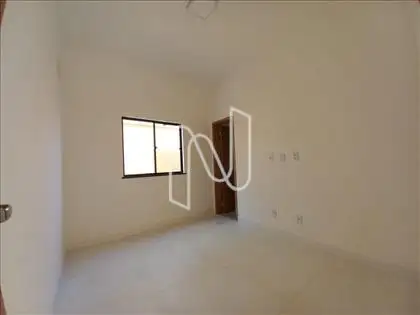   Casa no Lantai venda ou aluguel