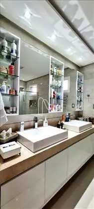 Casa mobiliada em condominio de campo 