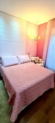 Casa mobiliada em condominio de campo 