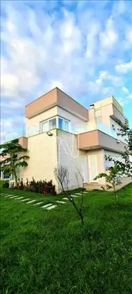  Casa mobiliada em condominio de campo