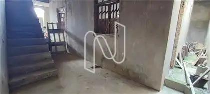   Área de Circulação e escada acesso 1° andar