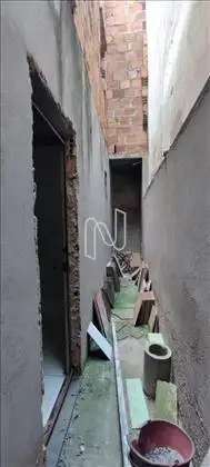  Corredor nos fundos do imóvel