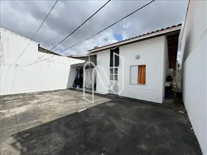 Quintal com contrapiso