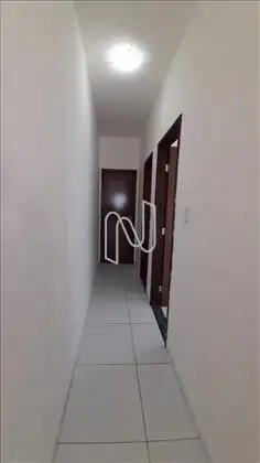 Casa 2Q com suíte no bairro Mangabeira 